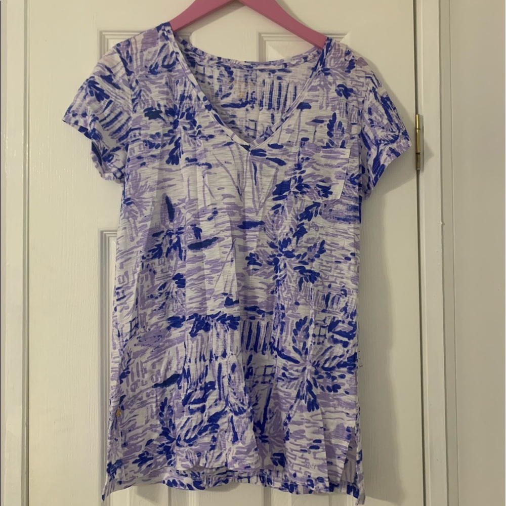 Authentic Lilly tee